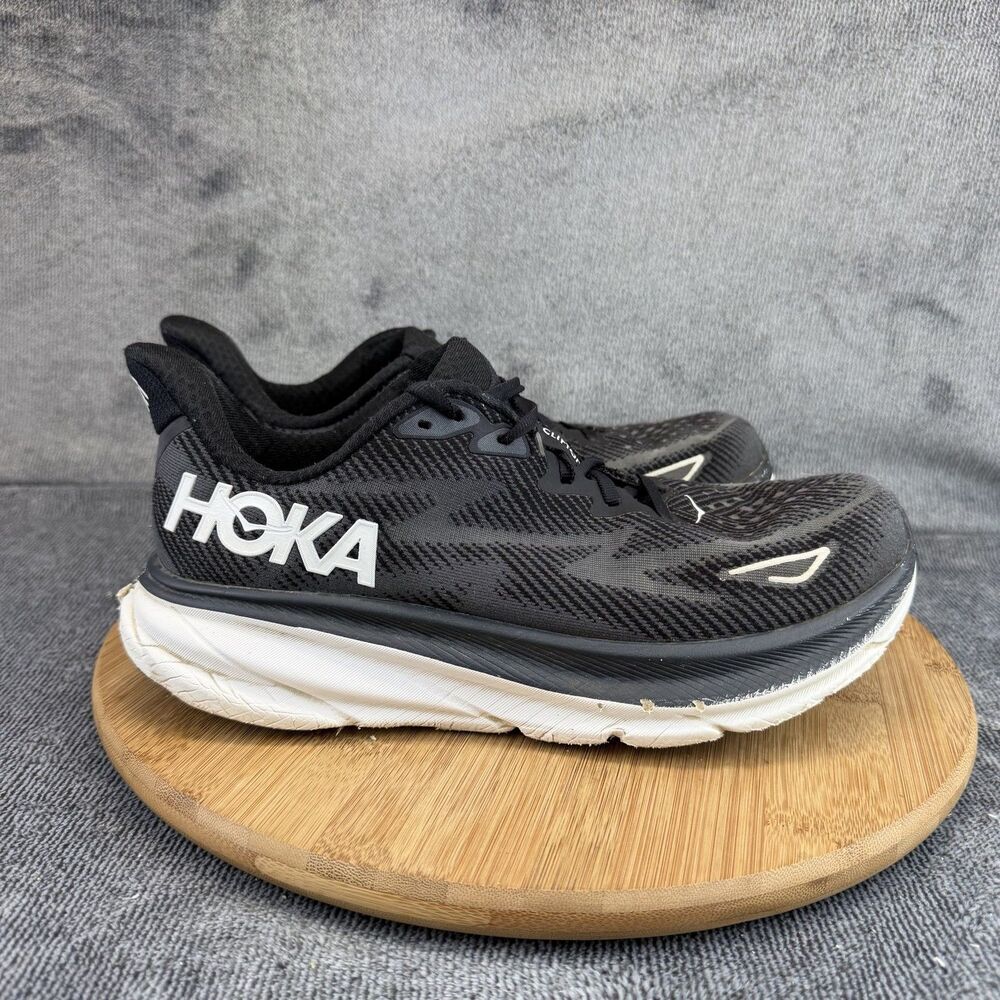 Hoka One One Clifton 9 Shoes Womens Size 9 Black Running Sneakers 1132211 BWHT